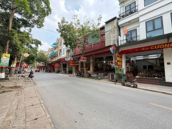 🔥 SIÊU CƠ HỘI – MUA ĐẤT TẶNG NHÀ 3 TẦNG – KINH DOANH NGAY, SINH LỜI LUÔN 🔥 📍 Vị trí: Phố Đoan – Đại Bái – Gia Bình – Bắc Ninh